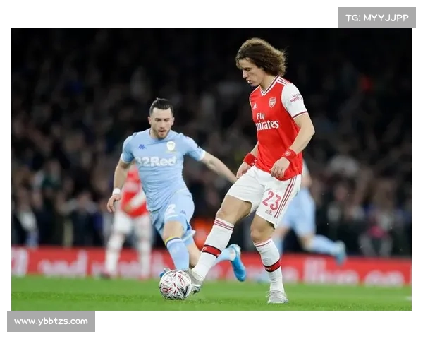 大卫路易斯踢球位置全解析从防线核心到中场多面手的全面剖析